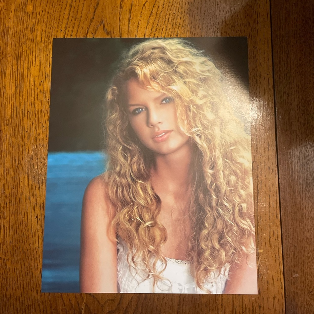 Taylor Swift photo